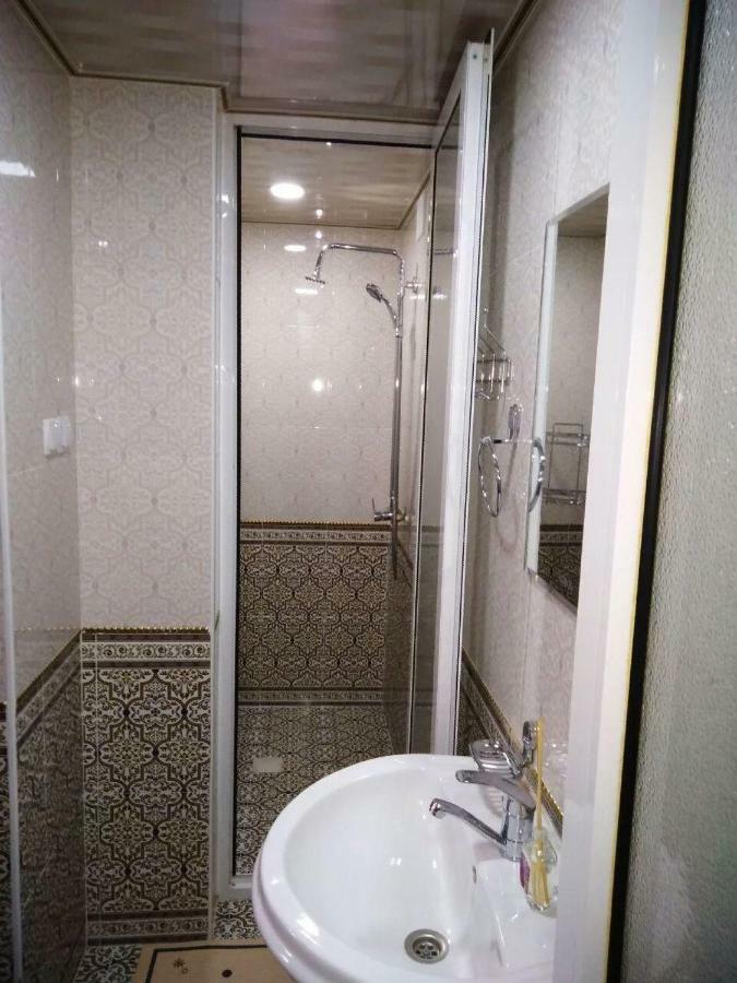 撒马尔罕 Shahnoza Grand酒店 外观 照片